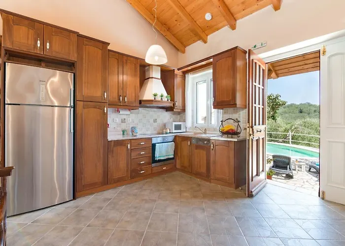 Villa Georgina House Velianitatika