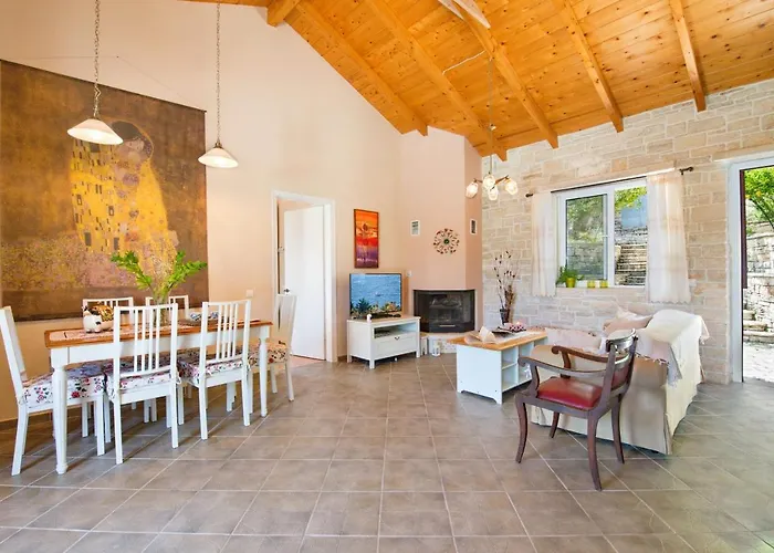 Villa Georgina House