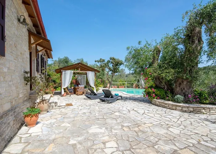 Georgina House Villa *